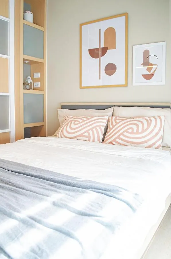 Cozy And Classy Studio Across Airport Terminal 3 Pasay Aparthotel